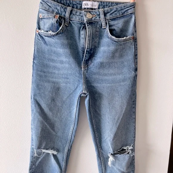 Zara mom jeans - Picture 1 of 6